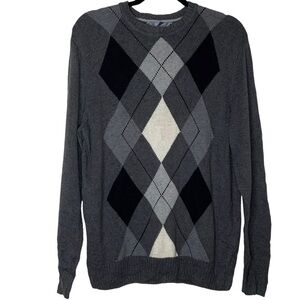 Oscar De La Renta grey argyle sweater. Size M h16